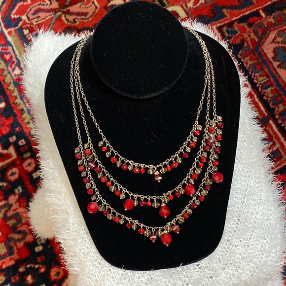 WHBM Red Beaded Necklace - Picture 3 of 6